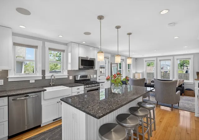 2nd image of 7 Conant Street #Unit 4, Provincetown, MA 02657 | MLS# 73558573