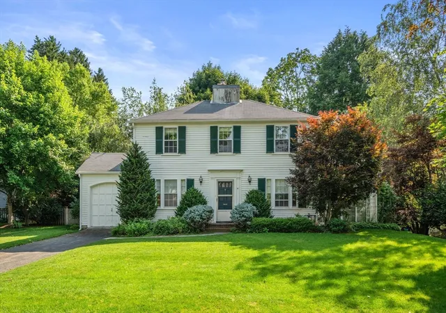 Homes for sale in Wellesley Hills, MA | 10 Wilde Rd, Wellesley Hills, MA 02481 | MLS# 73545066