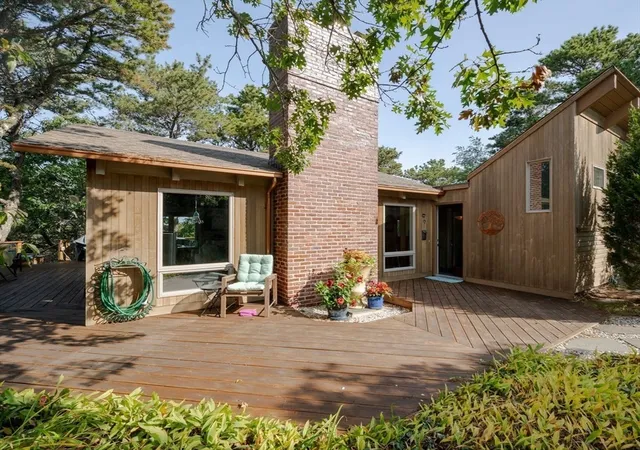 Homes for sale in Truro, MA | 9 Kinnikinnick Road, Truro, MA 02666 | MLS# 73520414