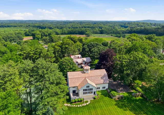 42nd image of 819 Monument Street, Concord, MA 01742 | MLS# 73548621