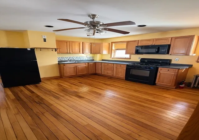 Listing Photo 4 - Condo for sale in building located at 67 Prospect St, Milford, MA 02301