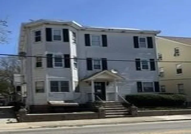 Homes for sale in Warren, RI | 126 Main Street, Warren, RI 02885 | MLS# 73535581