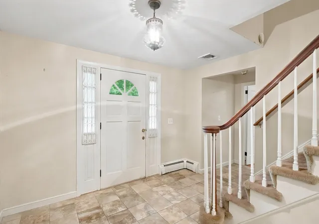 5th image of 52 Lanewood Ave, Framingham, MA 01701 | MLS# 73554103