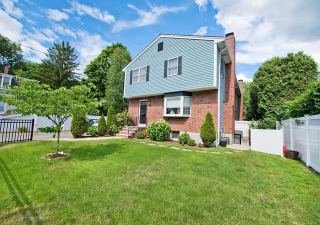 2nd image of 16 Warren Ave, West Newton, MA 02465 | MLS# 73538359