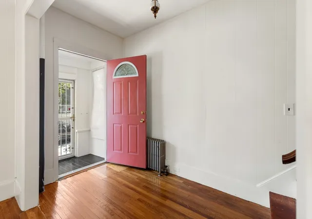 2nd image of 22 Clyde St, Somerville, MA 02145 | MLS# 73566245