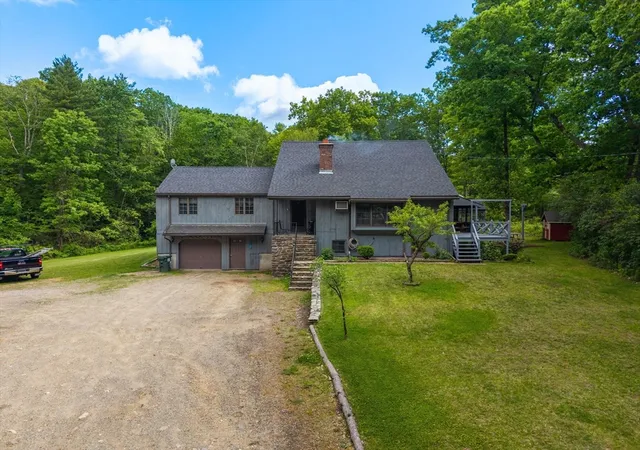 Homes for sale in Sturbridge, MA | 1 Leno Rd, Sturbridge, MA 01566 | MLS# 73532224