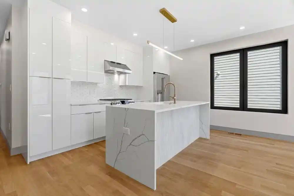 Listing Photo 2 - Condo for sale in 32 Mckone St located at 32 Mckone St, Boston, MA 02122 - Unit 32 Mckone St