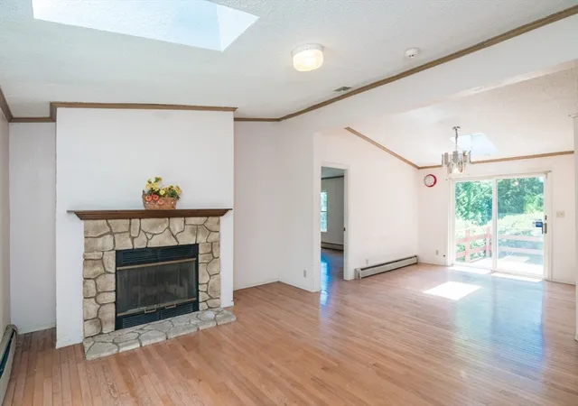 5th image of 101 Stockbridge Street, Hadley, MA 01035 | MLS# 73531295