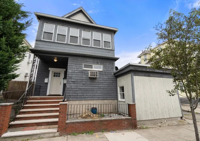 1st image of 255 Main St, Everett, MA 02149 | MLS# 73425511