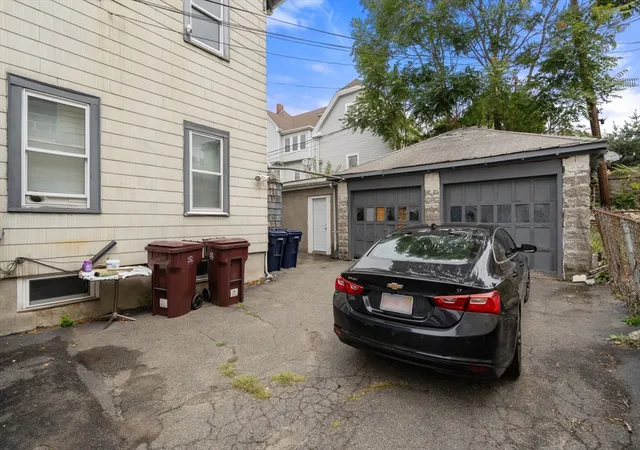 2nd image of 255 Main St, Everett, MA 02149
