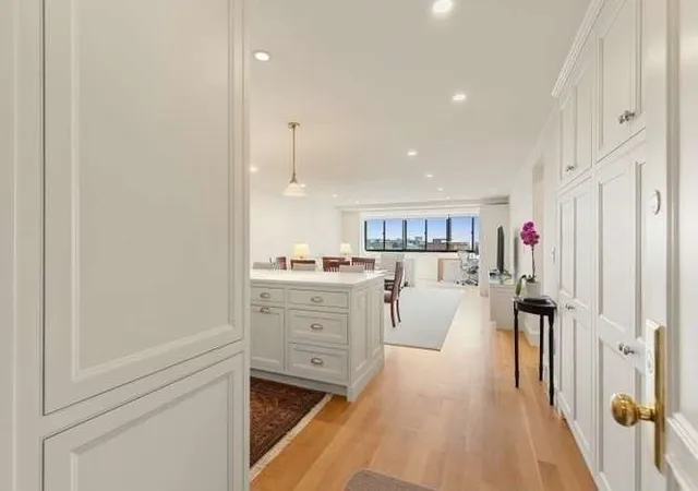 1st image of 9 Hawthorne Pl #14H, Boston, MA 02114 | MLS# 73560204