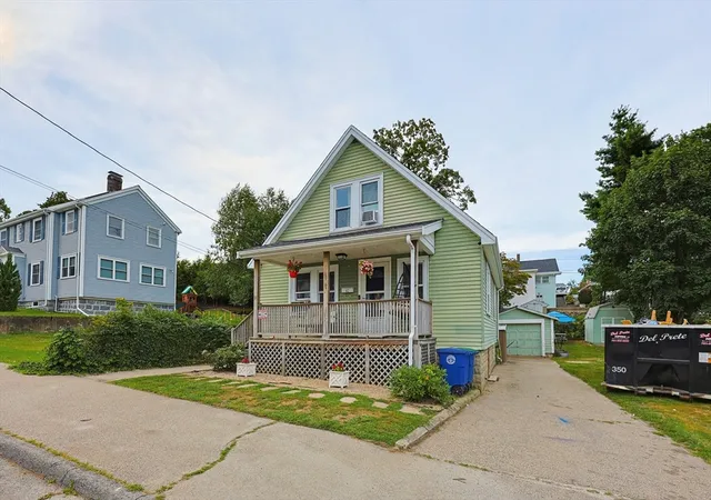 Photo 3 of Single family home for sale at 62 Trefton Dr, Braintree, MA 02184 | MLS# 73569947 | Listing updated on 2026-09-16