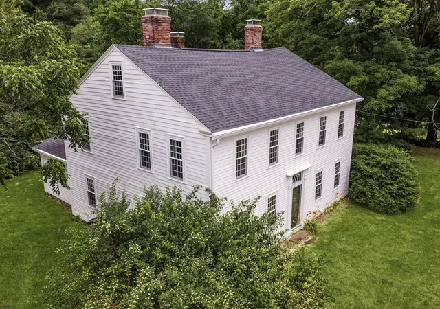 Homes for sale in Deerfield, MA | 392 Greenfield Rd, Deerfield, MA 01342 | MLS# 73541665