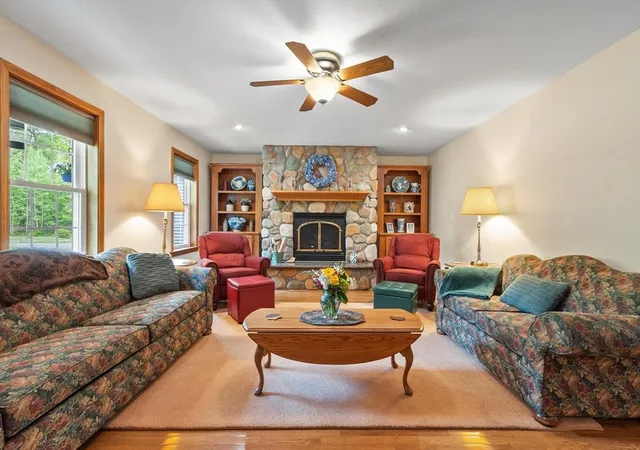 Homes for sale in Templeton, MA | 175 State Rd, Templeton, MA 01436 | MLS# 73524664