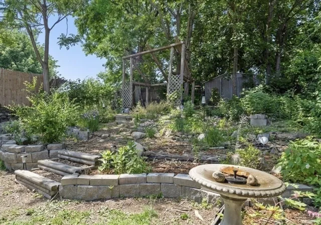 4th image of 153 Summer St, Watertown, MA 02472