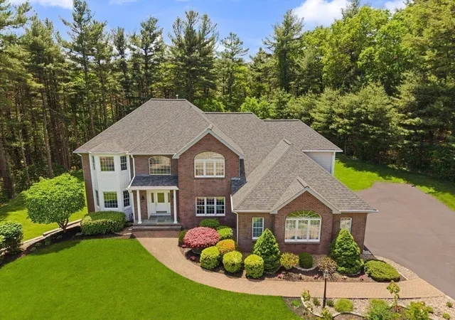 Homes for sale in Sharon, MA | 18 Terrapin Ln, Sharon, MA 02067 | MLS# 73529353