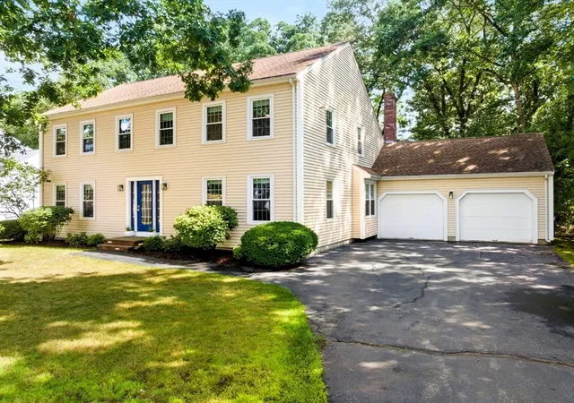 1st image of 14 Dotty Ann Dr, Framingham, MA 01701 | MLS# 73562863