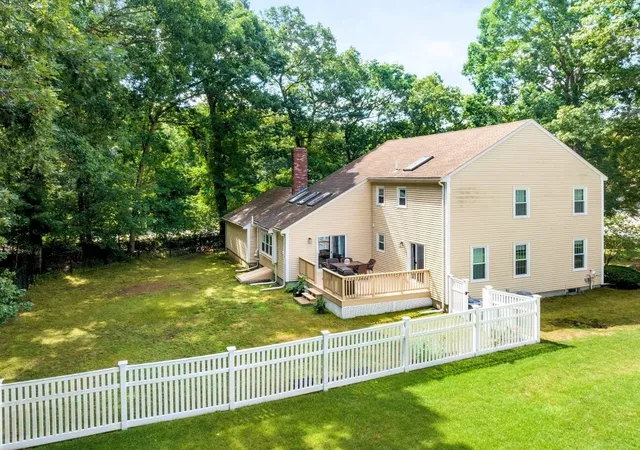 image of 14 Dotty Ann Dr, Framingham, MA 01701 | MLS# 73562863