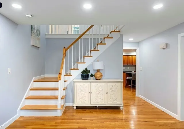 image of 14 Dotty Ann Dr, Framingham, MA 01701 | MLS# 73562863