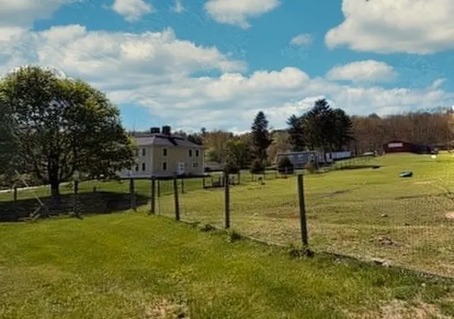 1st image of 183 Main St, Boylston, MA 01505 | MLS# 73550182