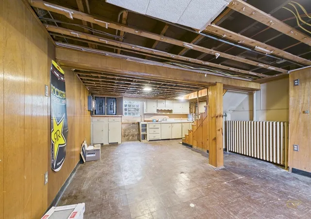 38th image of 541 Woodman St, Fall River, MA 02724 | MLS# 73558734