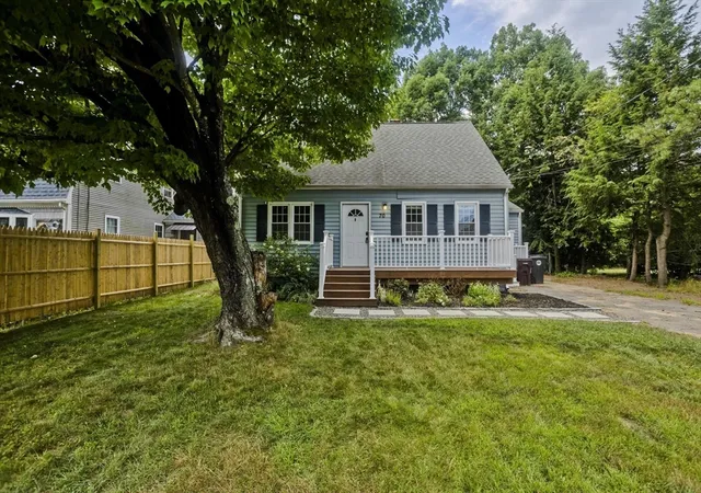 2nd image of 70 Yeoman Avenue, Westfield, MA 01085 | MLS# 73556597