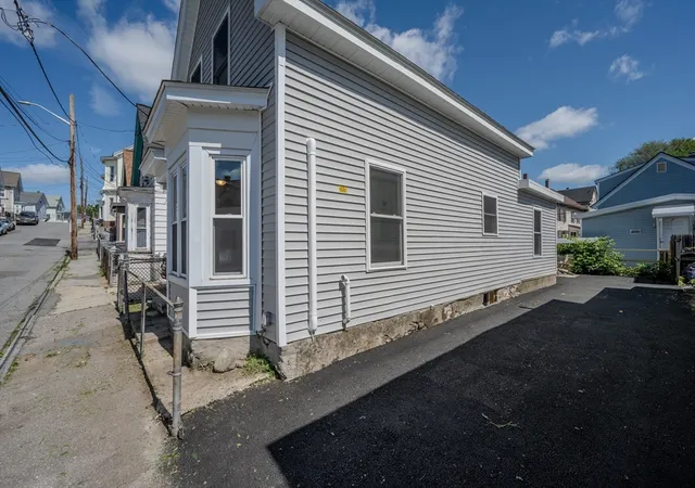 3rd image of 46 Lyons St, Lowell, MA 01852 | MLS# 73377287