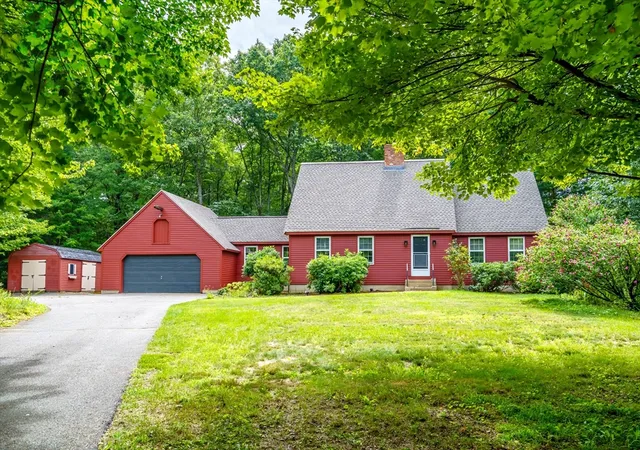 1st image of 123 Saunders Street, Gardner, MA 01440 | MLS# 73567810