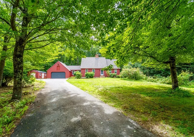 Photo 3 of Sale Pending at 123 Saunders Street, Gardner, MA 01440 | MLS# 73567810 | Listing updated on 2026-09-15