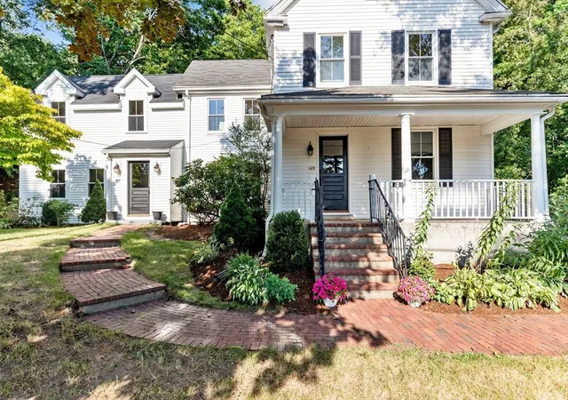 Homes for sale in Lexington, MA | 109 Grove St, Lexington, MA 02420 | MLS# 73546197