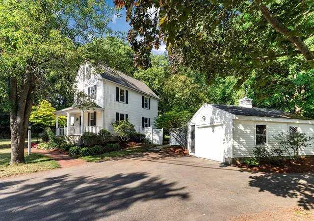 Homes for sale in Lexington, MA | 109 Grove St, Lexington, MA 02420 | MLS# 73546197