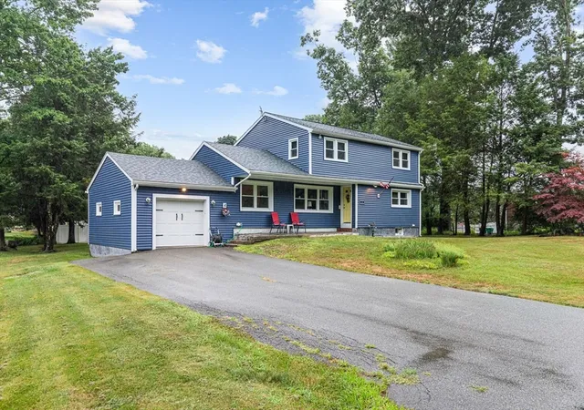1st image of 3 Grant Rd, South Easton, MA 02375 | MLS# 73563393