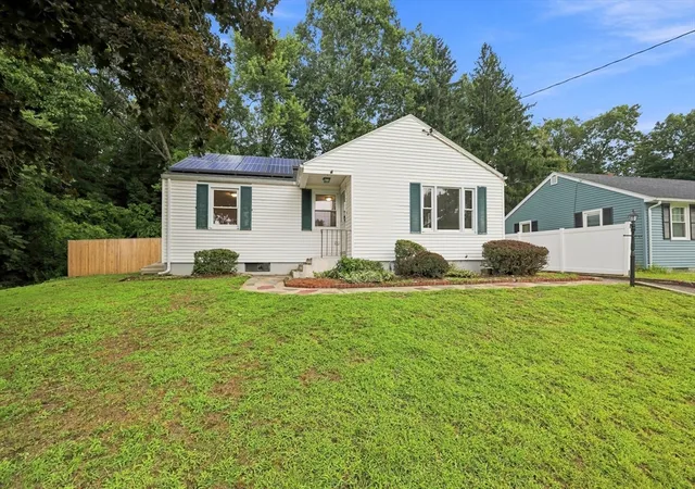1st image of 46 Kay St, Springfield, MA 01109 | MLS# 73564336