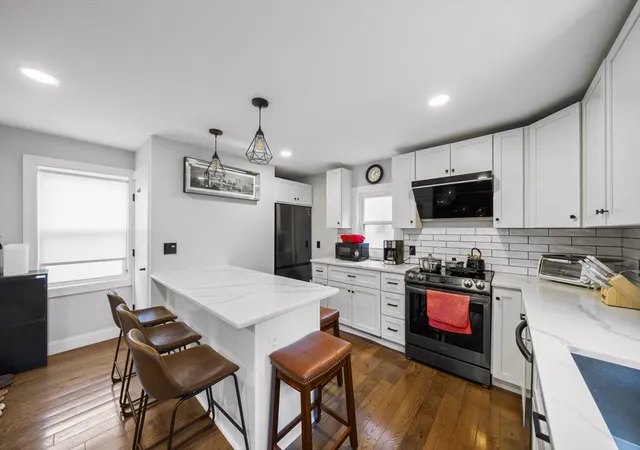 2nd image of 2 Stones Ct, Framingham, MA 01701 | MLS# 73563022