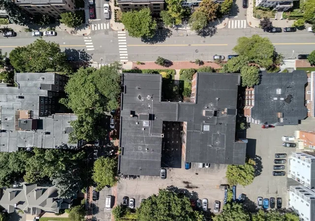 2nd image of 395 Broadway, Cambridge, MA 02139