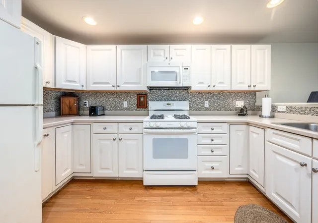 3rd image of 7 Ironwood Path #186, Mashpee, MA 02649 | MLS# 73562306