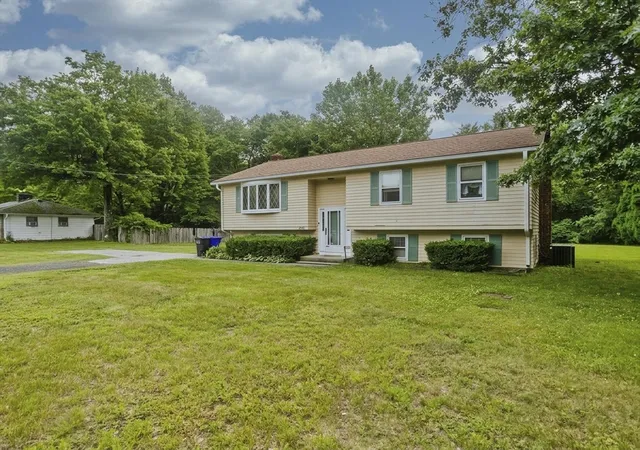 3rd image of 597 Amherst Rd, Granby, MA 01033 | MLS# 73555755