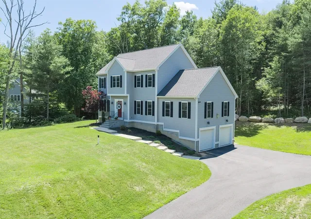 2nd image of 87 Martin Rd, Douglas, MA 01516 | MLS# 73546770