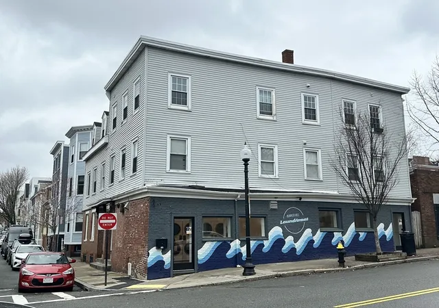 2nd image of 89 Green St, Charlestown, MA 02129 | MLS# 73497043
