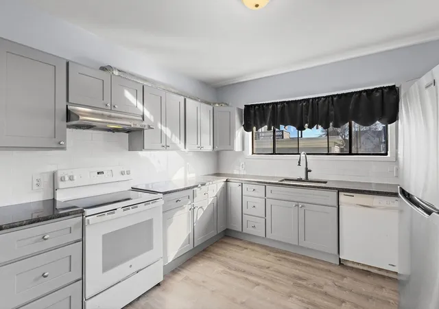 Homes for sale in Malden, MA | 403 405 Ferry St, Malden, MA 02148 | MLS# 73524784