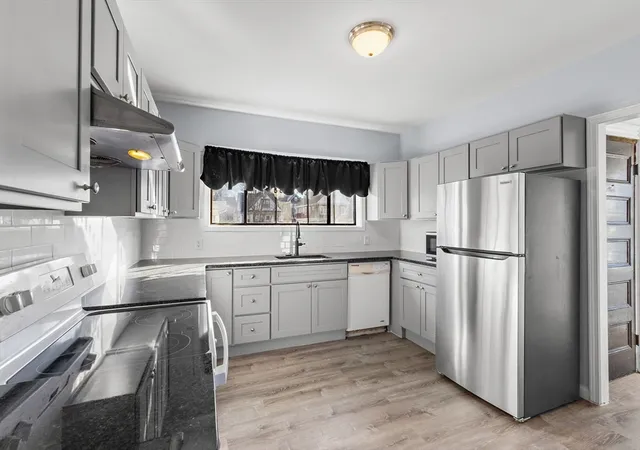Homes for sale in Malden, MA | 403-405 Ferry St, Malden, MA 02148 | MLS# 73524784