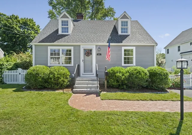 Photo 3 of Sale Pending at 166 Jefferson St, Braintree, MA 02184 | MLS# 73561844 | Listing updated on 2026-08-26