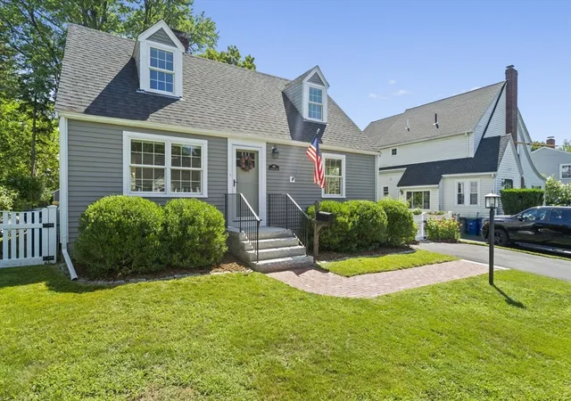 Photo 4 of Sale Pending at 166 Jefferson St, Braintree, MA 02184 | MLS# 73561844 | Listing updated on 2026-08-26