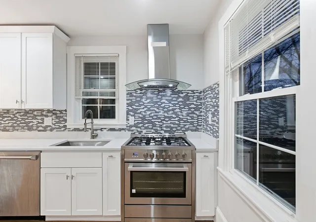 5th image of 318 Concorde Ave, Cambridge, MA 02138