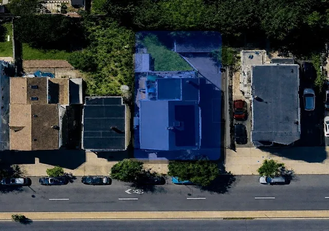 2nd image of 549 Bennington St, East Boston, MA 02128 | MLS# 73558421