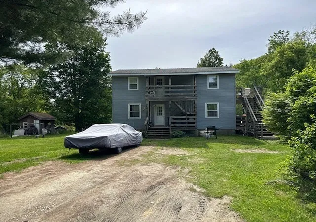 Listing Photo 2 - Condo for sale in building located at 233 Cadwell Rd, Pittsfield, MA 01201