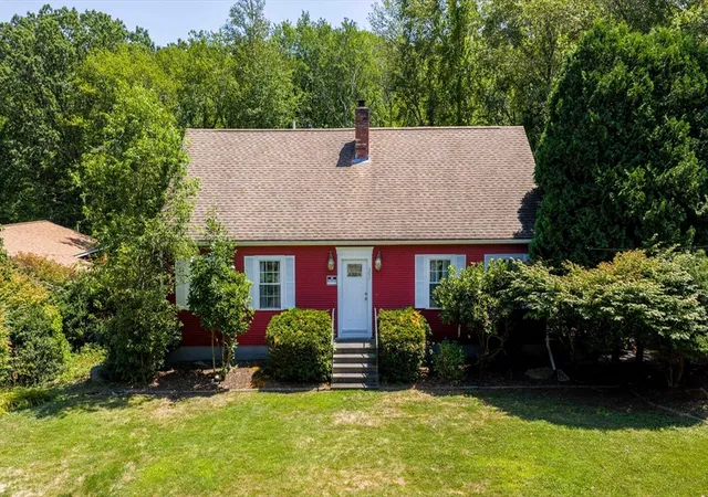 Homes for sale in Rehoboth, MA | 257 Anawan St, Rehoboth, MA 02769 | MLS# 73412262