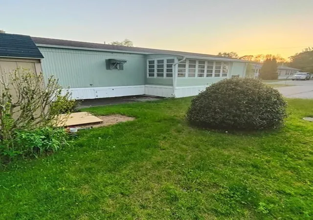 13th image of 22 Thayer Dr, Taunton, MA 02780 | MLS# 73567752