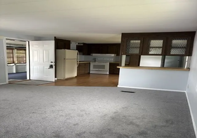 2nd image of 22 Thayer Dr, Taunton, MA 02780 | MLS# 73567752