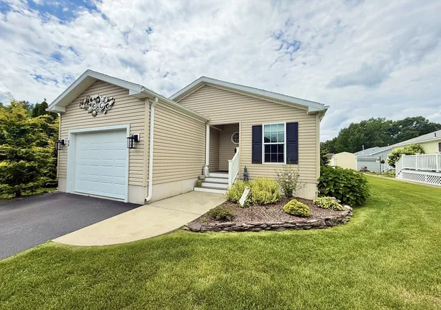 Photo 3 of Sale Pending at 34 Sunrise Ln, Chicopee, MA 01020 | MLS# 73558170 | Listing updated on 2026-08-26